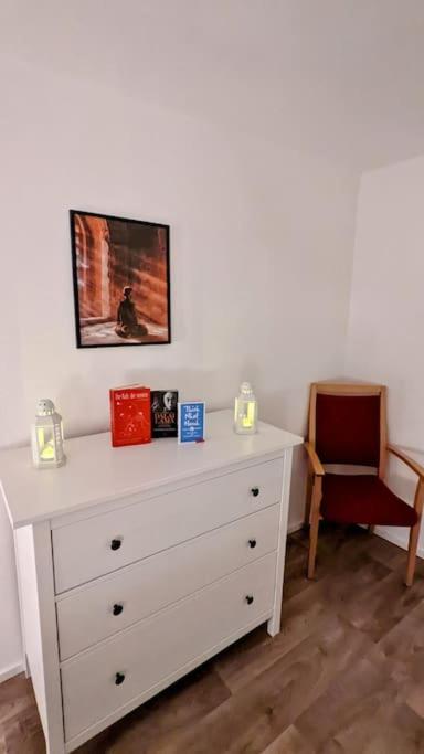 Fewo Im Lehm-Fachwerkhaus Erfurt Mit 3 Einzelnen Schlafzimmern Je Mit Tv Екстериор снимка