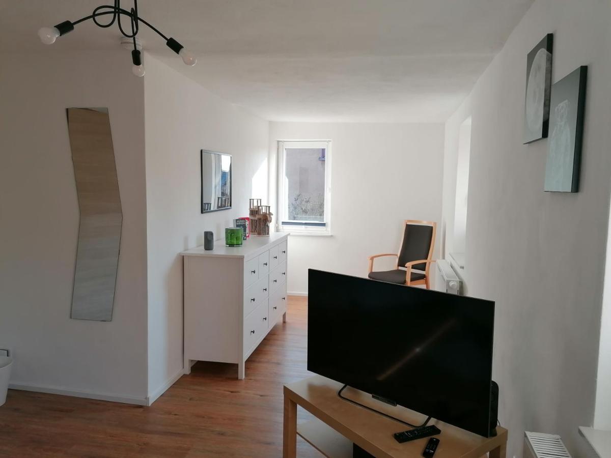 Fewo Im Lehm-Fachwerkhaus Erfurt Mit 3 Einzelnen Schlafzimmern Je Mit Tv Екстериор снимка